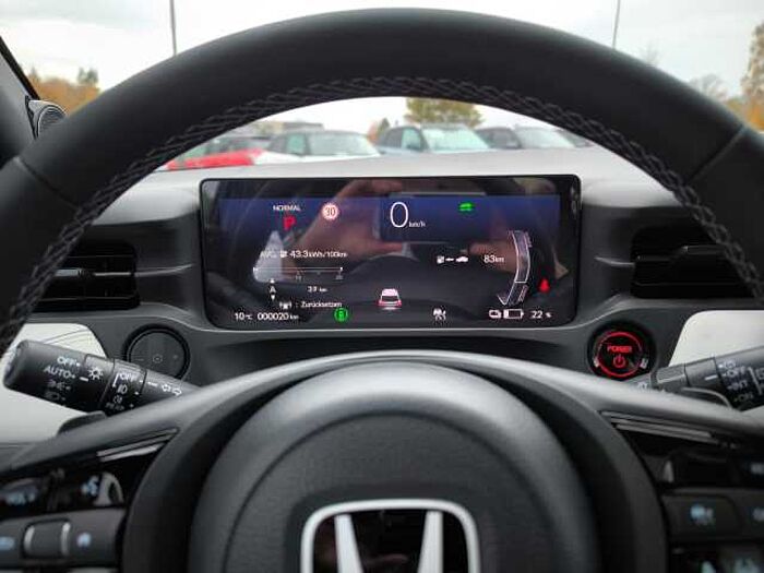 Honda e: Ny1 Advance Panoramadach, elek. Heckklappe e : Ny1 Advanc