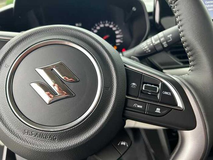 Suzuki Swift Comfort + Hybrid