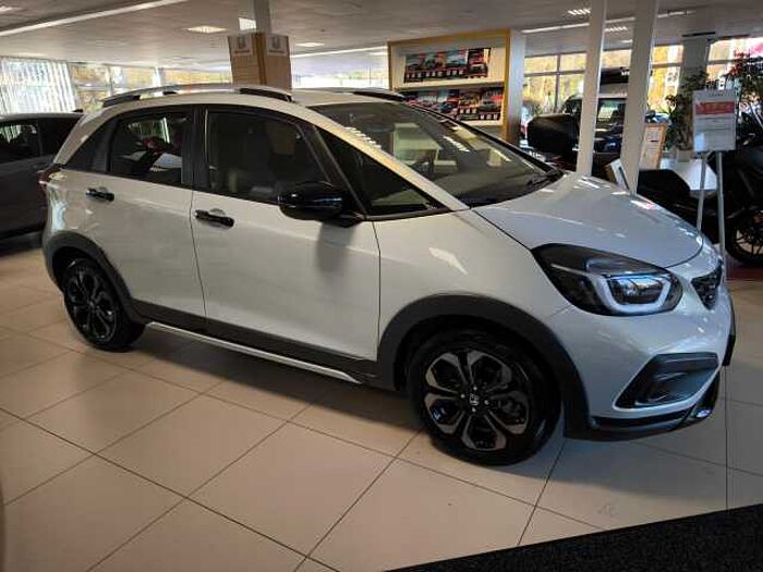 Honda Jazz 1,5 Crosstar Advance Hybrid 1.5 i-MMD