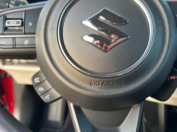 Suzuki Swift Comfort+ Allgrip Hybrid 1.2 Dualjet 61 kW
