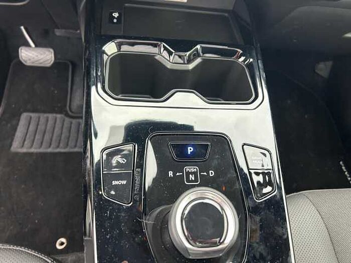 Suzuki e Vitara Comfort Plus Braune Innenausstattung