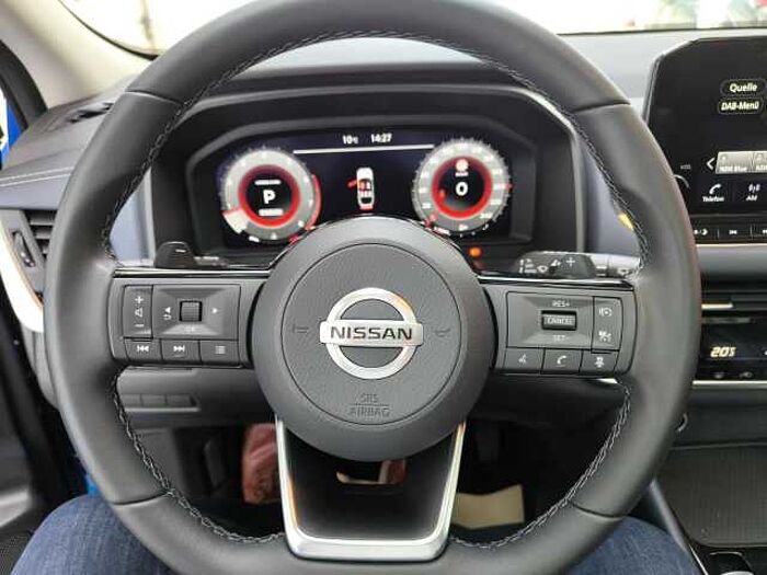 Nissan Qashqai 1.3 DIG-T MHEV N-Connecta Automatik
