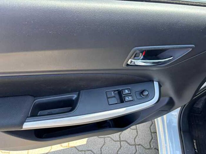Suzuki Swift 1,2 Comfort Hybrid CVT