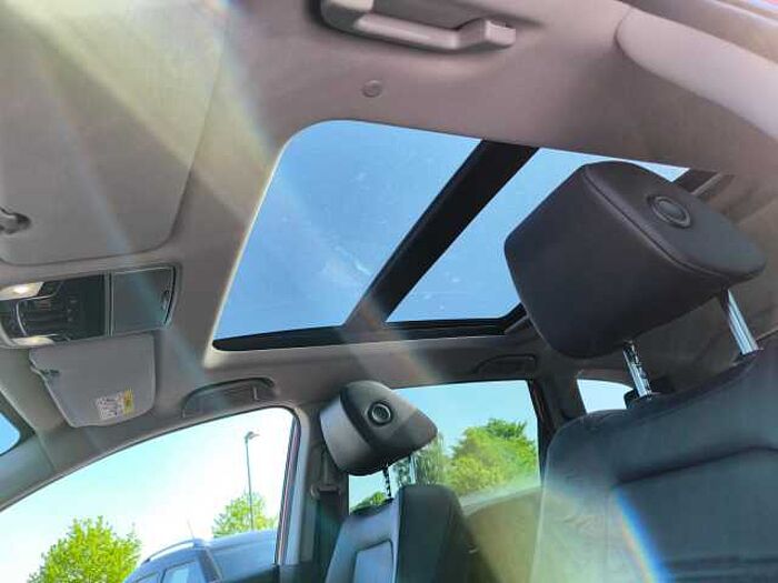 Honda CR-V 1,5 Executive Automatik + Anhängerkupplung 1.5 T 4WD