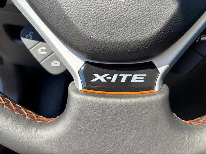 Suzuki Vitara 1.4 Comf+ X-ITE 6AT Mild-Hybrid Comfort+ 4x2