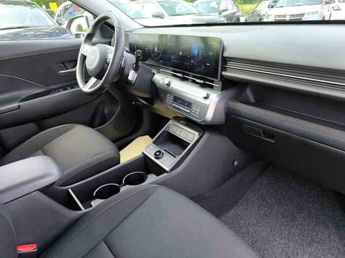 Hyundai KONA Trend Hybrid 2WD