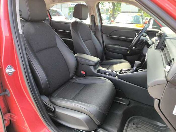 Honda HR-V 1,5 Advance Hybrid + Allwetterreifen