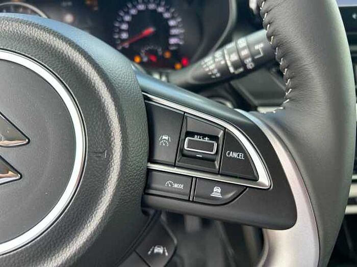 Suzuki Swift Comfort+ Hybrid 1.2 Dualjet 61 kW