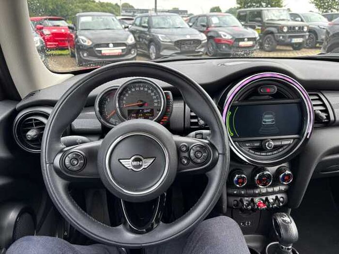 MINI Cooper Ledersitze Navigation