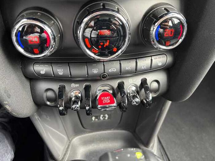 MINI Cooper Ledersitze Navigation
