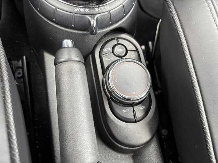 MINI Cooper Ledersitze Navigation