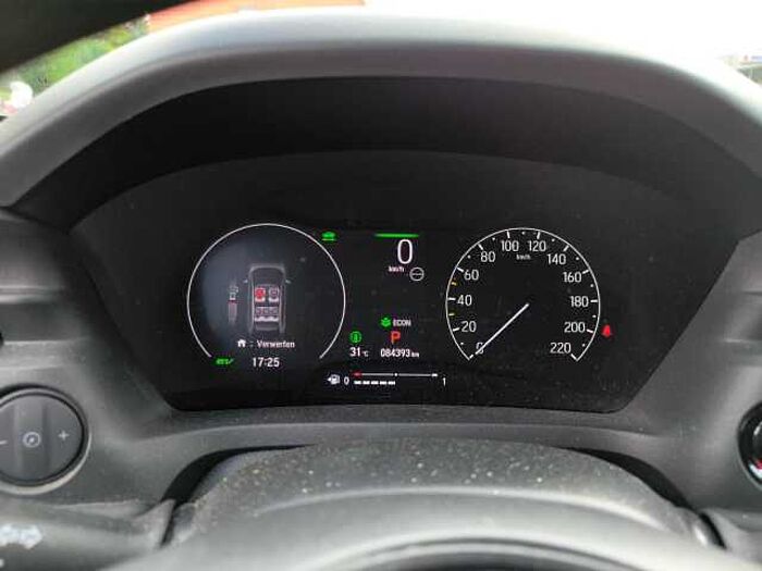 Honda HR-V 1,5 e Elegance + Allwetter