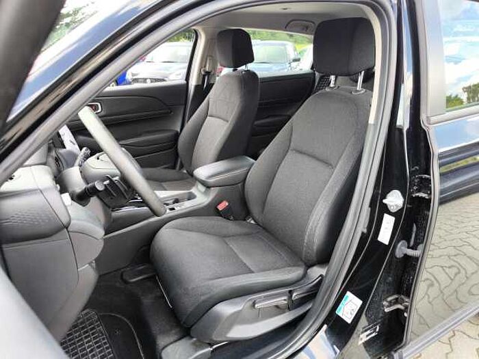 Honda HR-V 1,5 e Elegance + Allwetter