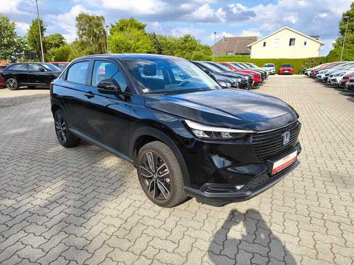 Honda HR-V 1,5 e Elegance + Allwetter