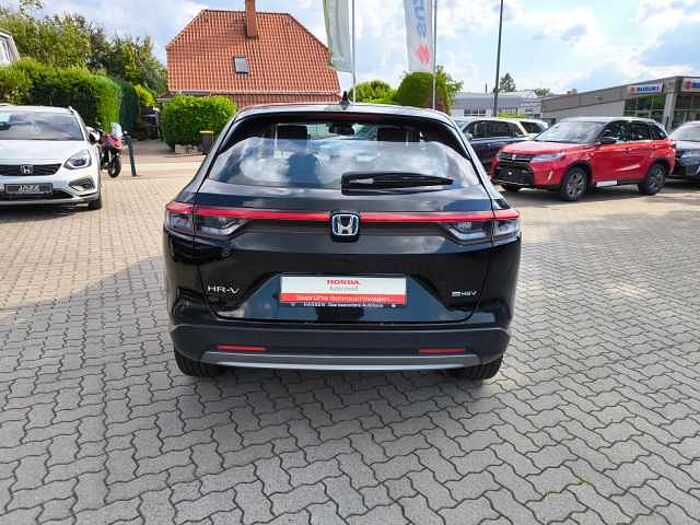Honda HR-V 1,5 e Elegance + Allwetter