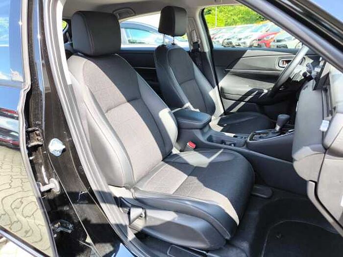 Honda HR-V 1,5 Advance Hybrid + Allwetterreifen